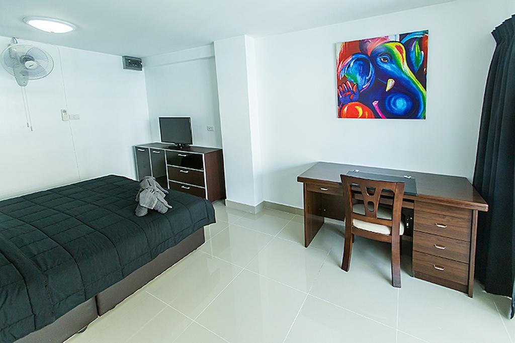 דירות פאטאיה Ruamchok Ocean View מראה חיצוני תמונה