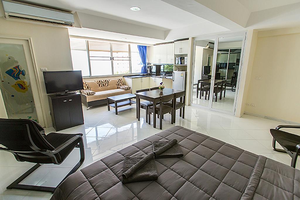 דירות פאטאיה Ruamchok Ocean View מראה חיצוני תמונה