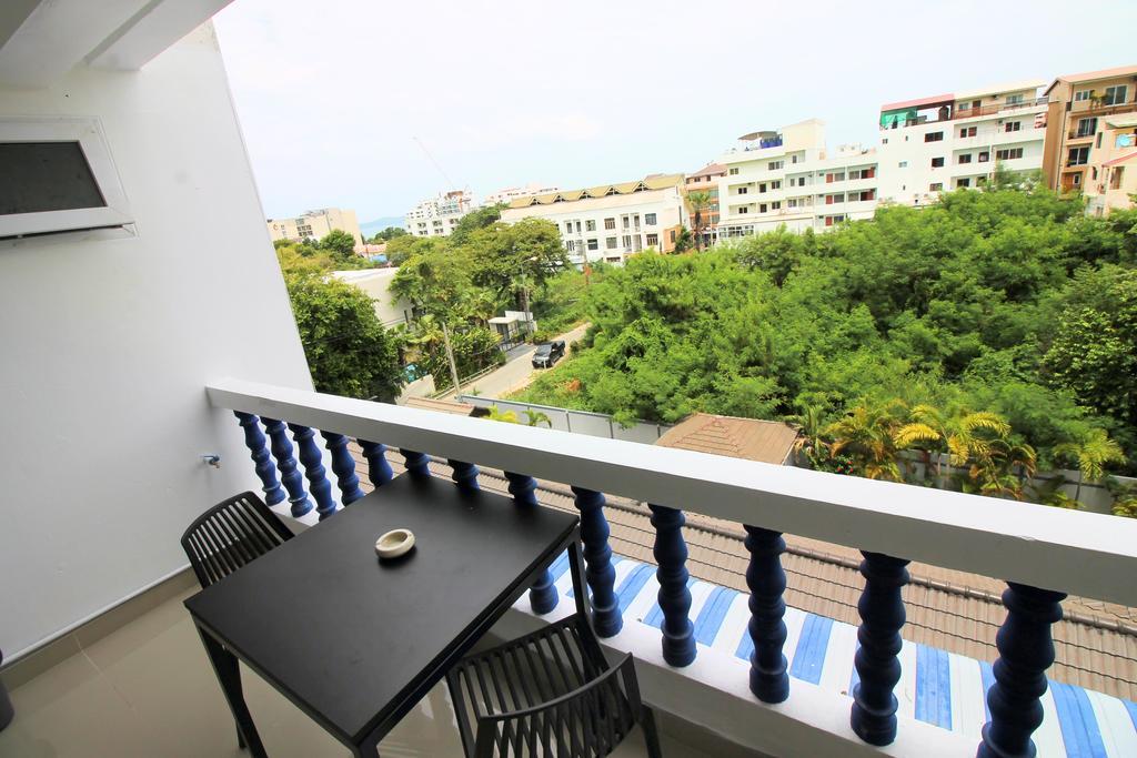 דירות פאטאיה Ruamchok Ocean View חדר תמונה
