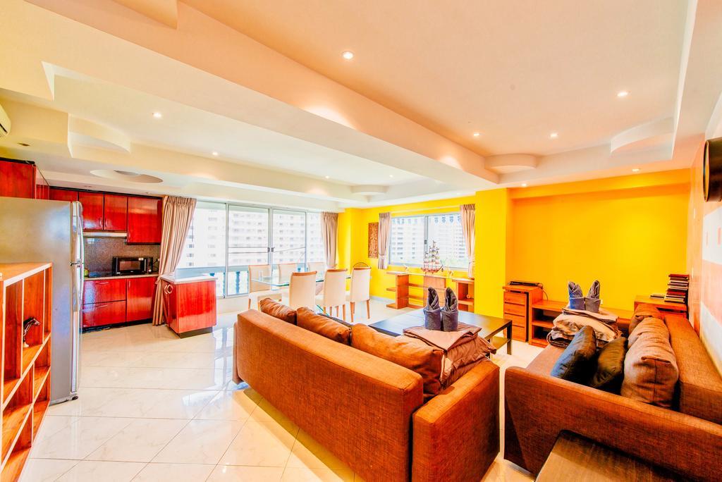 דירות פאטאיה Ruamchok Ocean View מראה חיצוני תמונה
